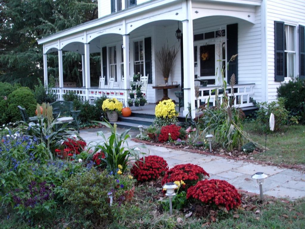 Inn On Poplar Hill Orange Exterior photo