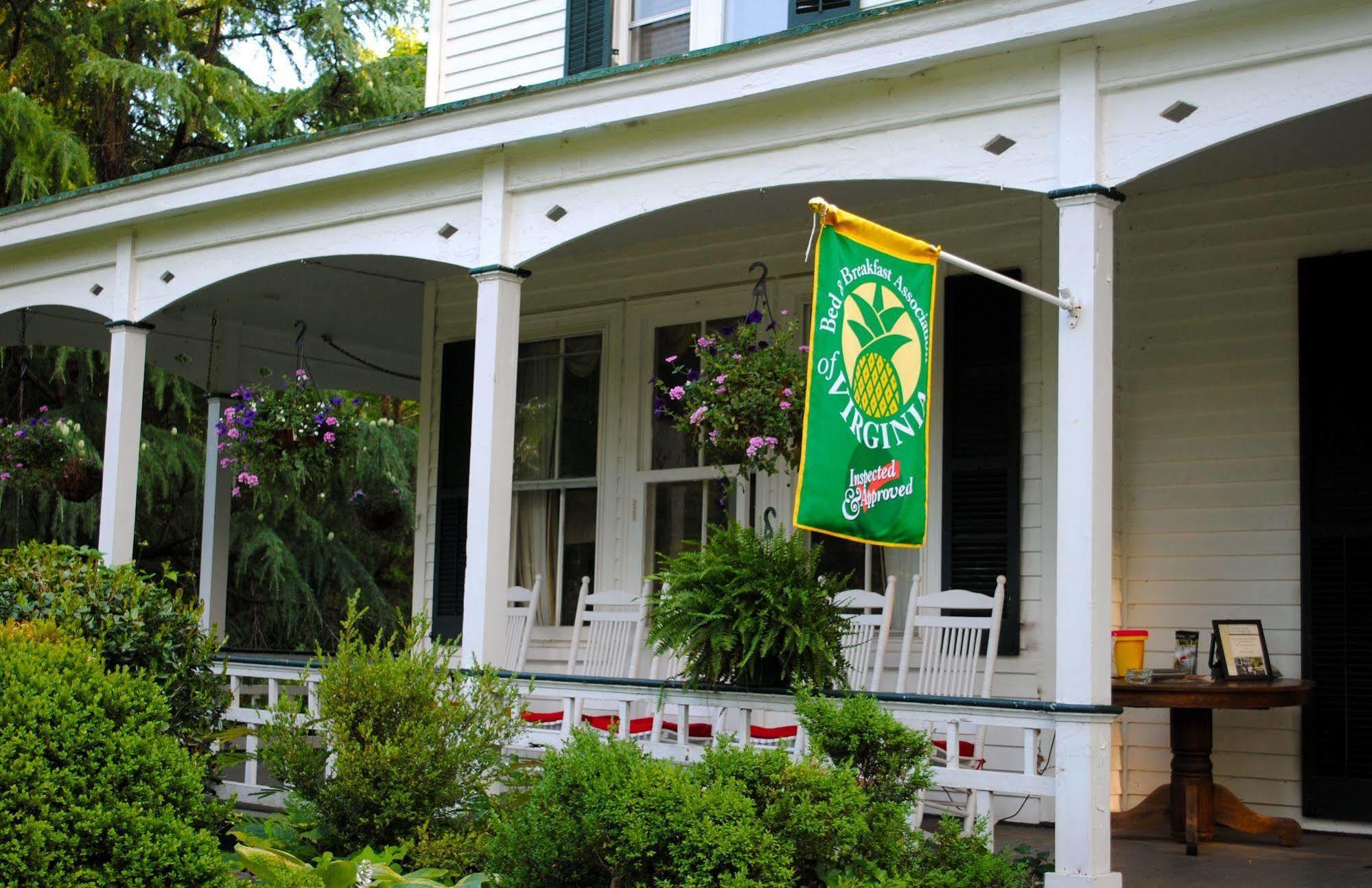 Inn On Poplar Hill Orange Exterior photo
